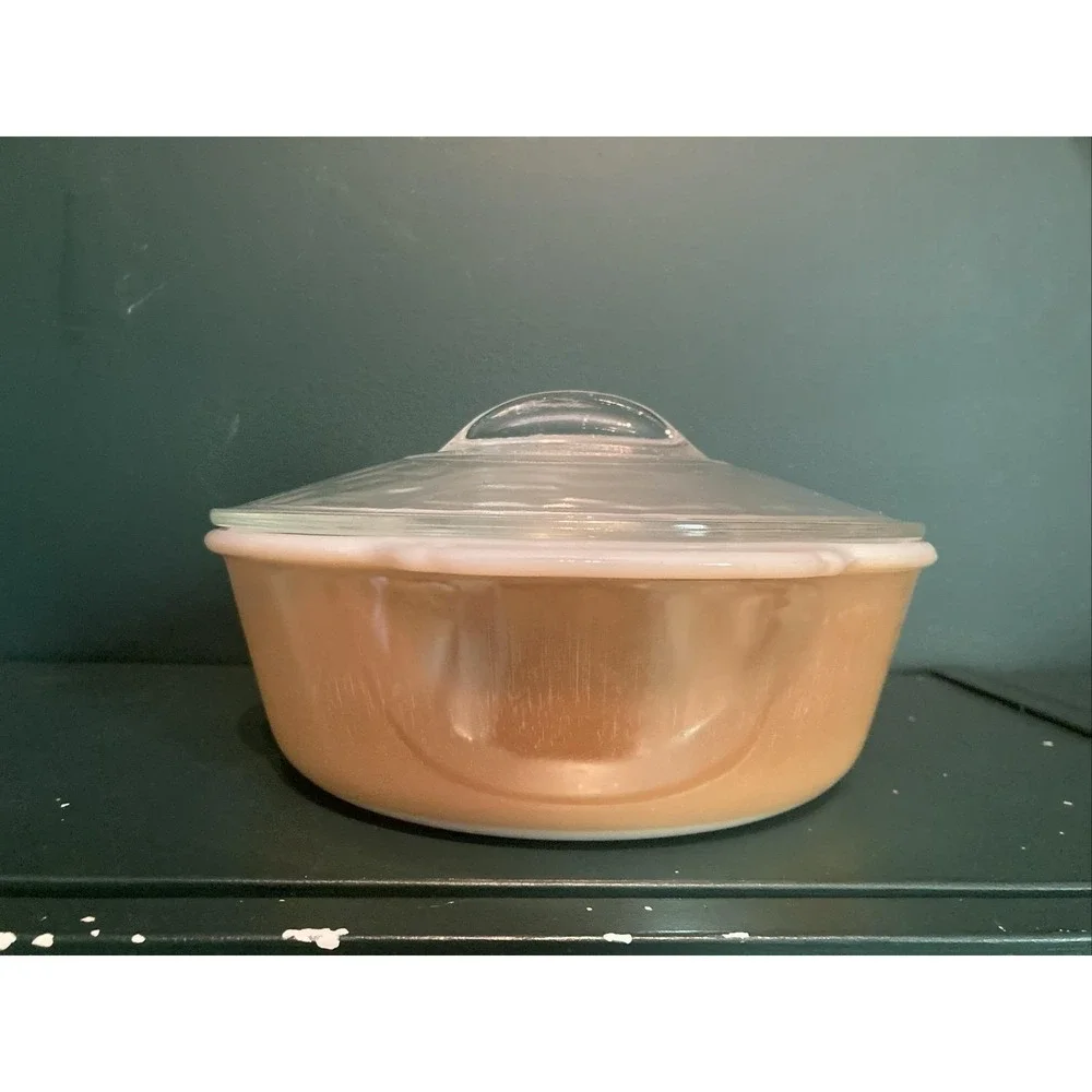 Vintage Anchor Hocking Fire King‎ Peach Luster 2 Quart Casserole Dish & Lid
